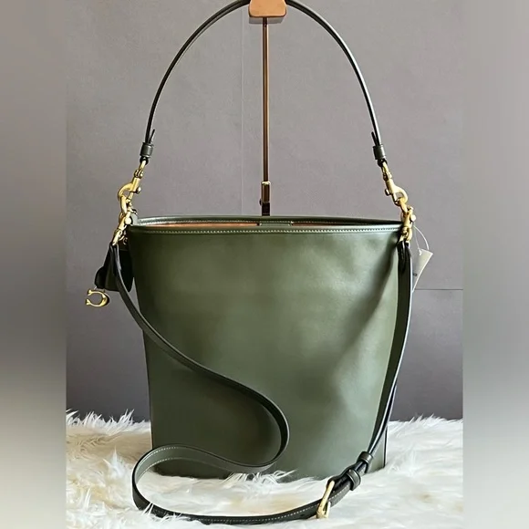 💰SOLD - CH726 - Coach Dakota Bucket Bag - Picture 6 of 14